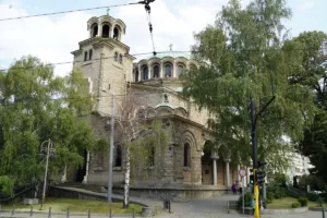 Crkva-Sveta-nedelja-u-Sofiji-milutin
