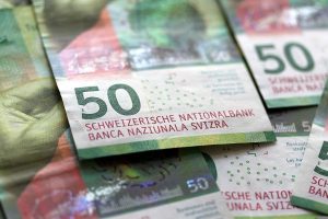 https://sferamedija.com/svajcarac-jaci-od-evra-koja-valuta-je-bolje-za-stednju/