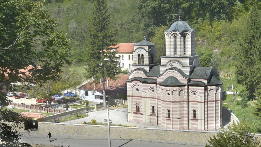 manastir-tumane-sfera-medija