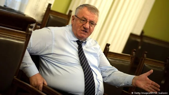 vojislav-seselj-sfera-medija