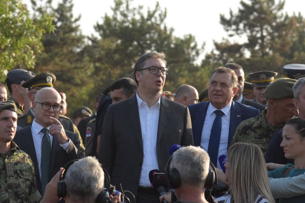 dodik-vucic