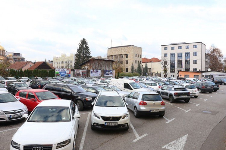 parking-banja-luka-cijena