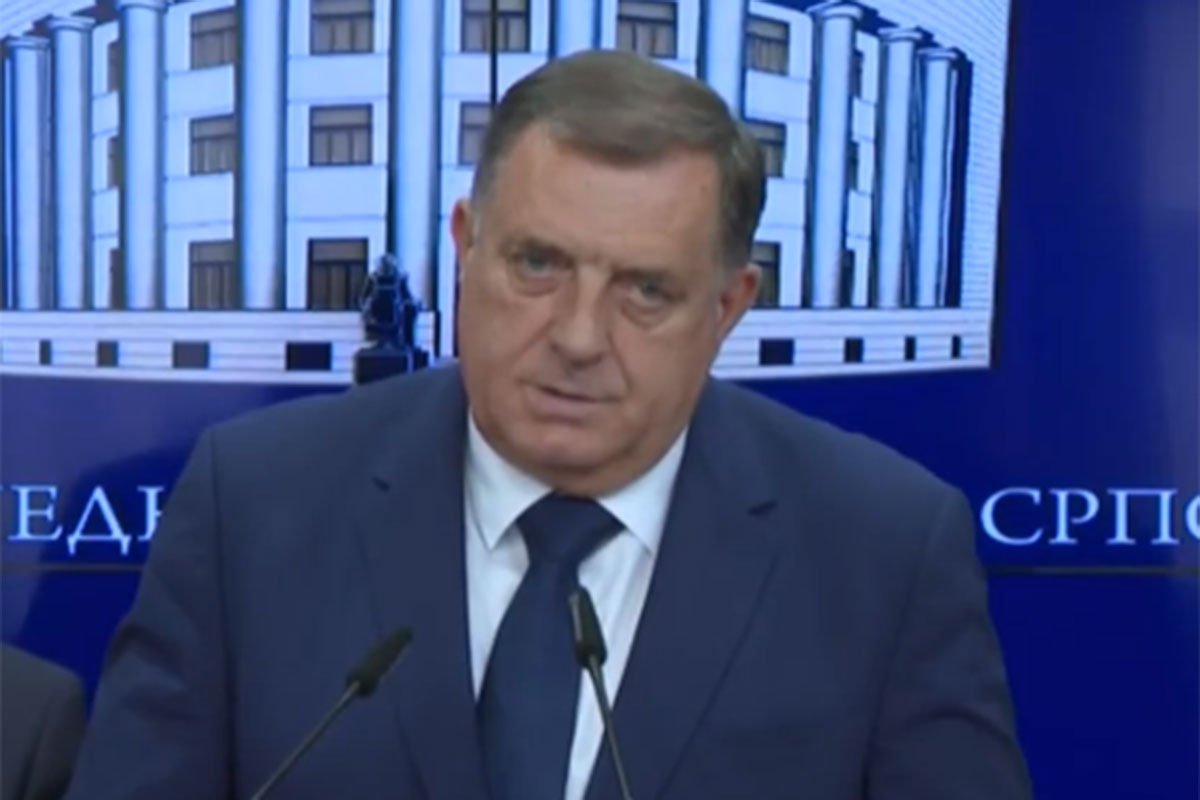 dodik-smit.